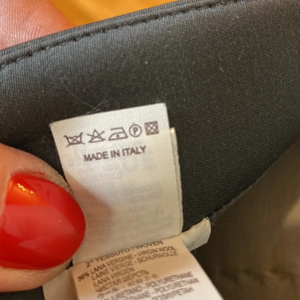 Brunello Cucinelli Size 8 Mini Skirt Black/Gray $125 OBO - Picture 9 of 9